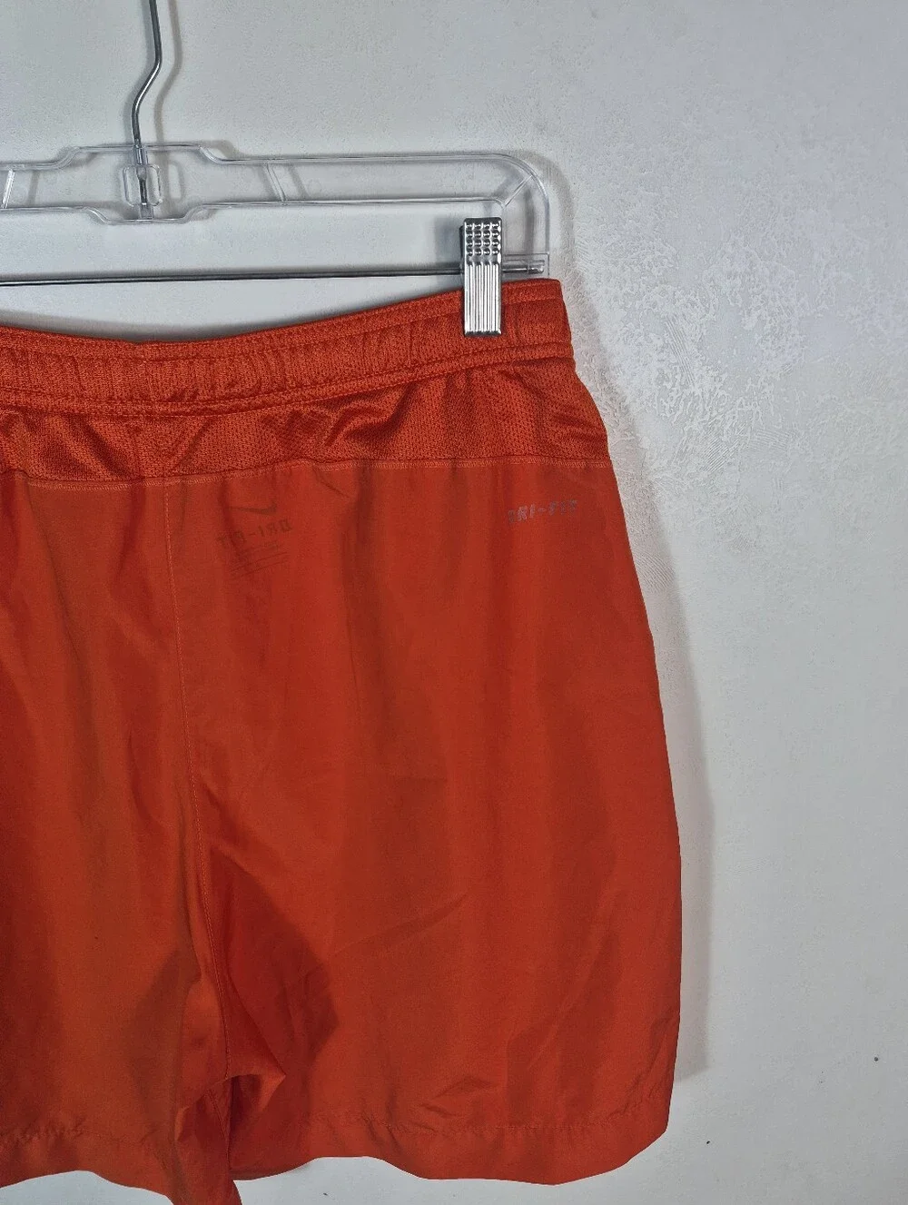 Nike Dri-Fit Men's Athletic Shorts Red Orange Size Medium